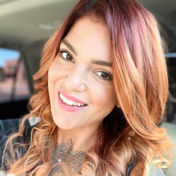 Meet your Posher, Talia - Picture 1 of 1